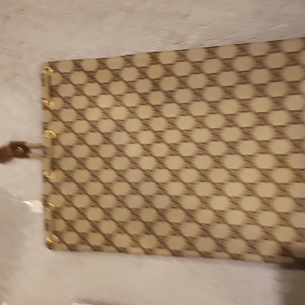 Gucci Pouch - Picture 3 of 7
